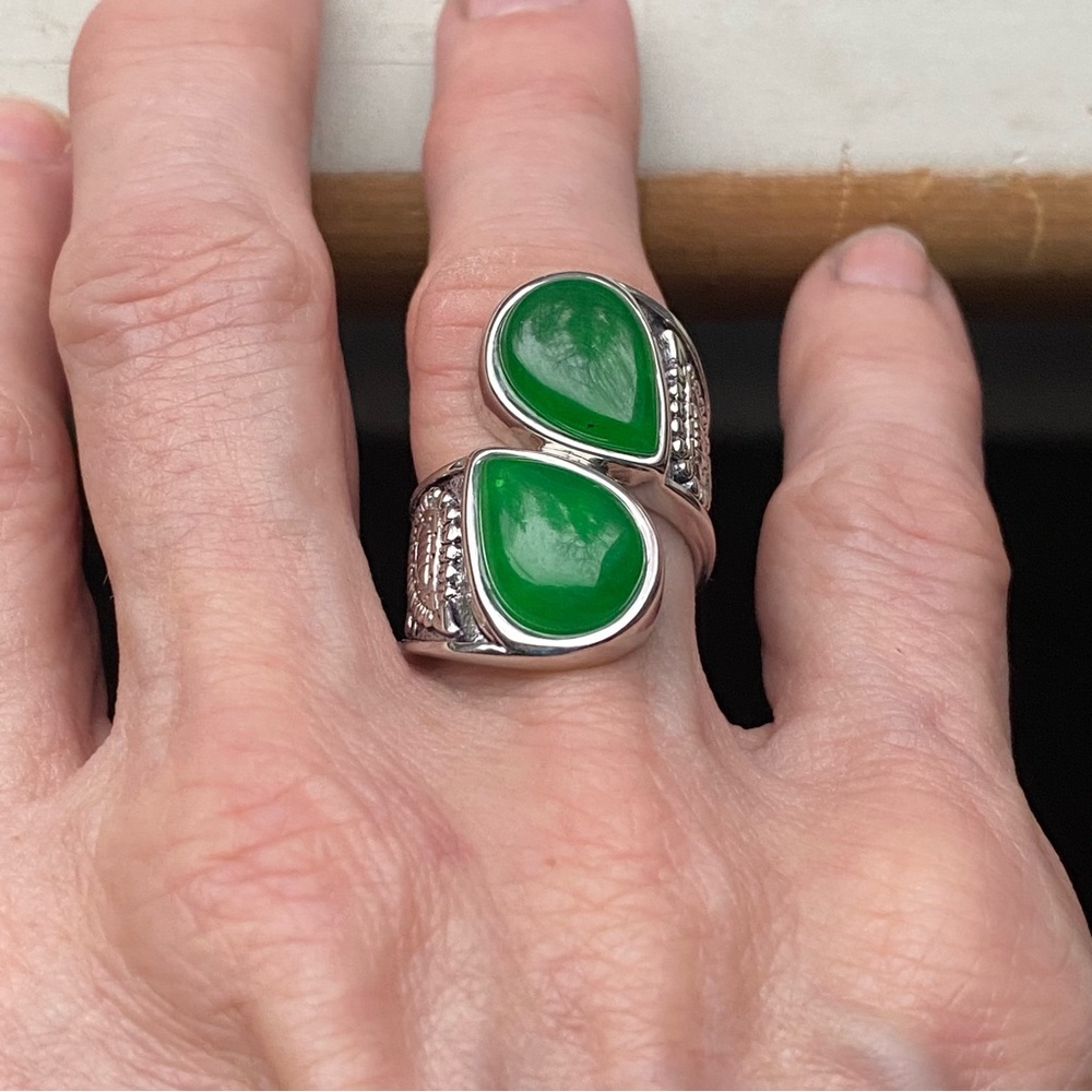 Jade sterling ring - Picture 5 of 13